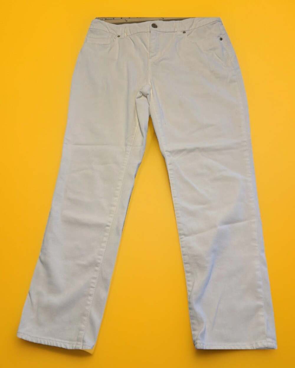 Chico's the NO-Stain SO Slimming Girlfriend Ankle-White Cottagecore 31/24